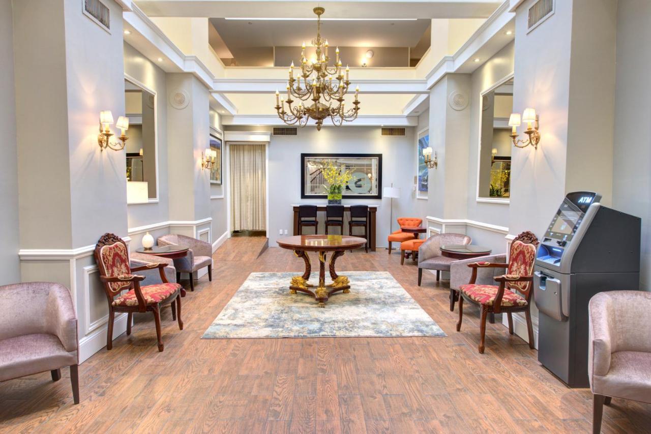 The Roslyn, Tapestry Collection By Hilton Hotell Exteriör bild