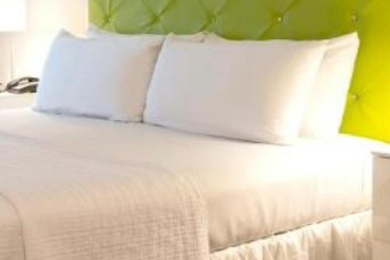 The Roslyn, Tapestry Collection By Hilton Hotell Exteriör bild