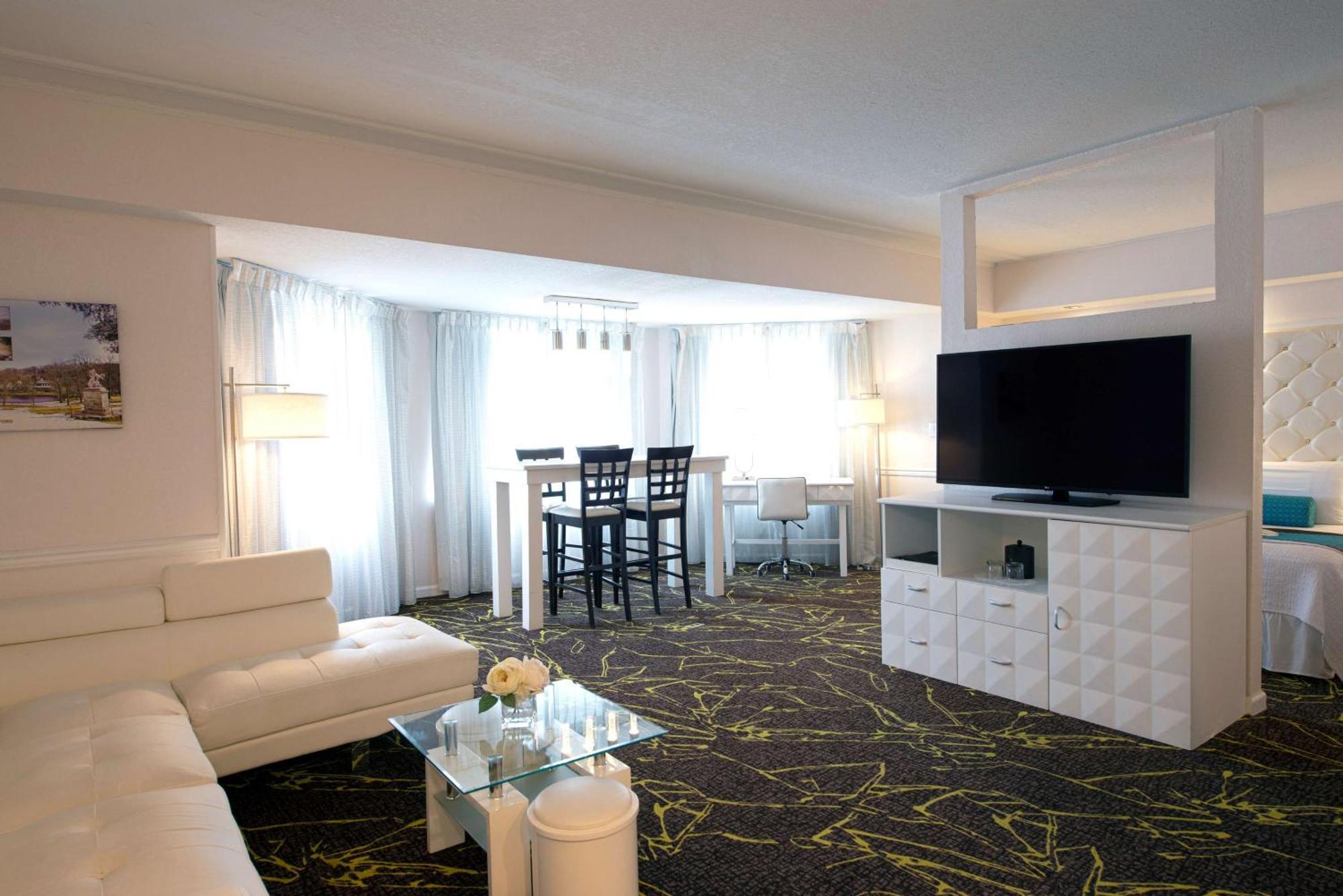 The Roslyn, Tapestry Collection By Hilton Hotell Exteriör bild