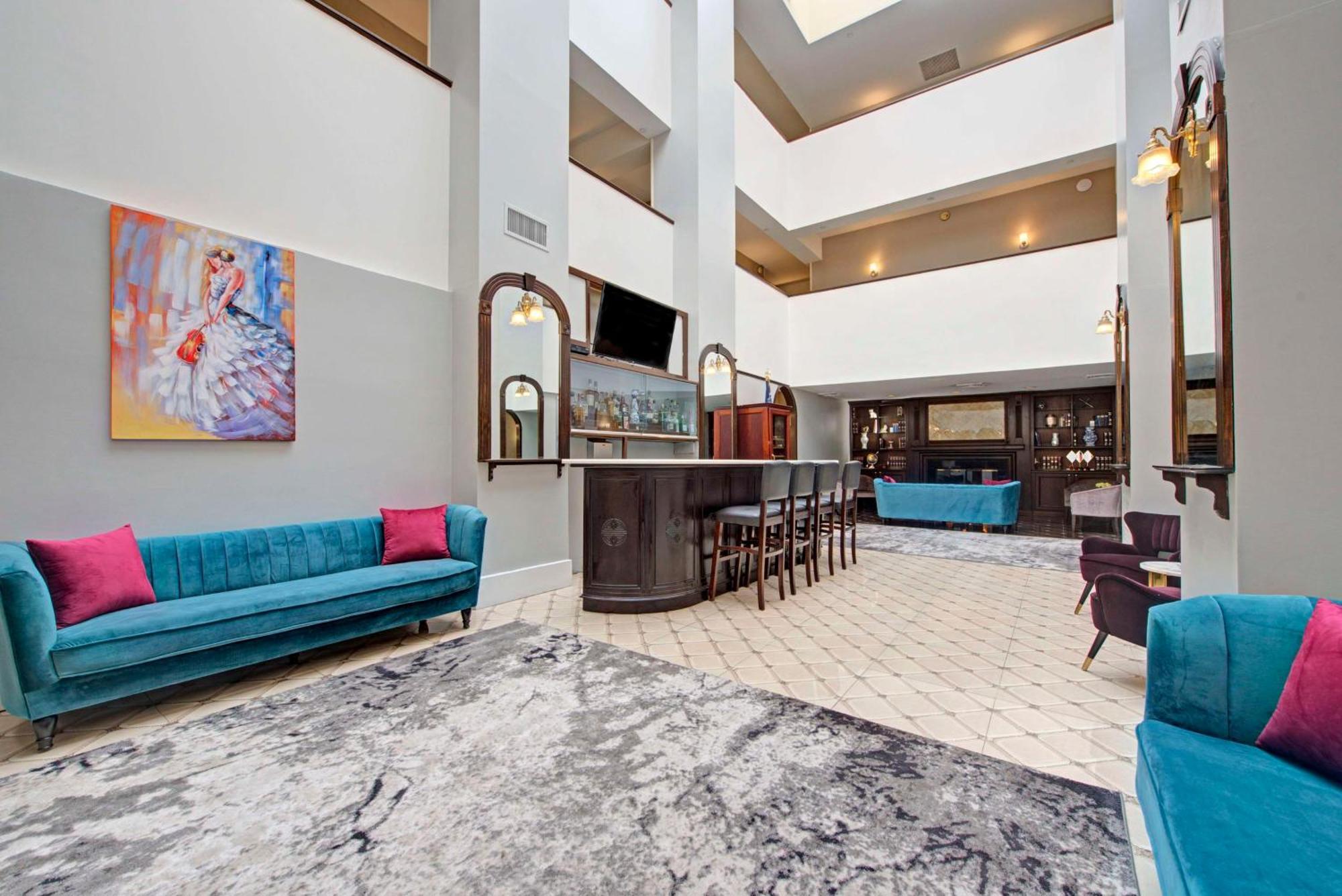 The Roslyn, Tapestry Collection By Hilton Hotell Exteriör bild